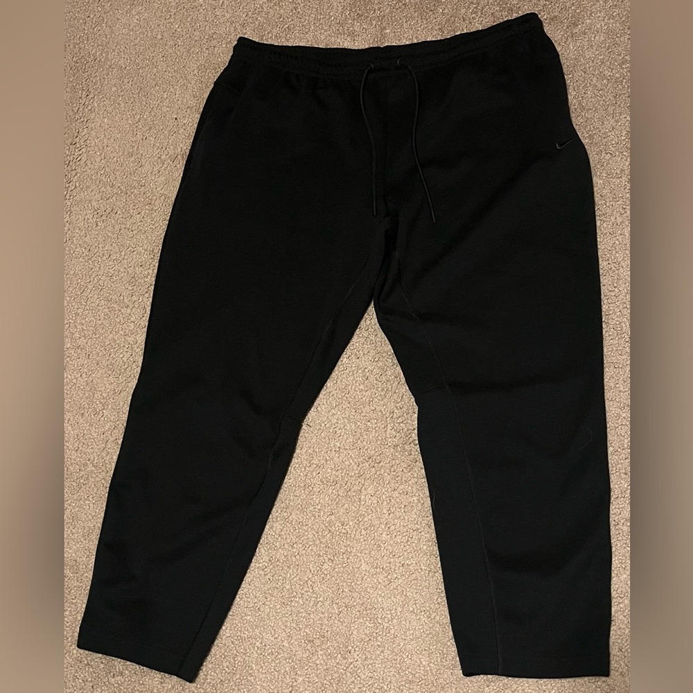 Women’s Nike Dri-FIT fleece joggers